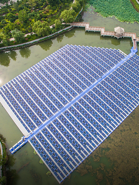 山东济宁300千瓦水面漂浮分布式Photovoltaic power station